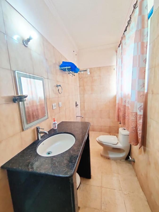 Amazing Hilltop 4 Bhk Villa With Private Pool Near Candolim Exterior photo